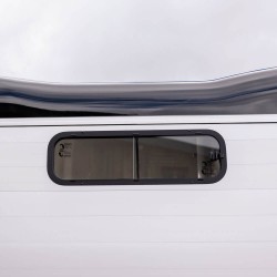 Fenêtre latérale 800x250